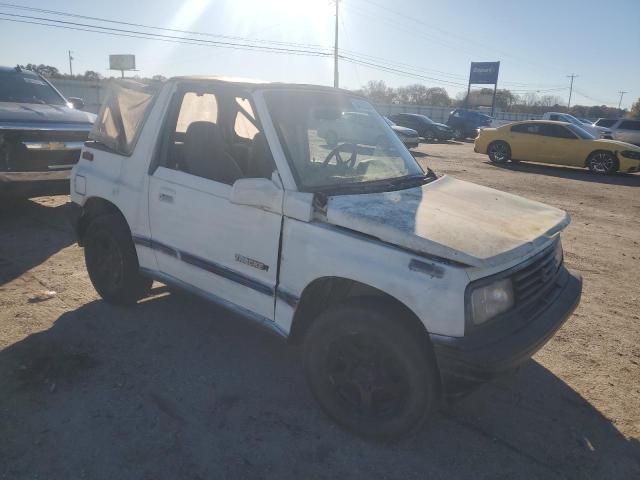 Photo 3 VIN: 2CNBJ18UXL6217744 - GEO TRACKER 