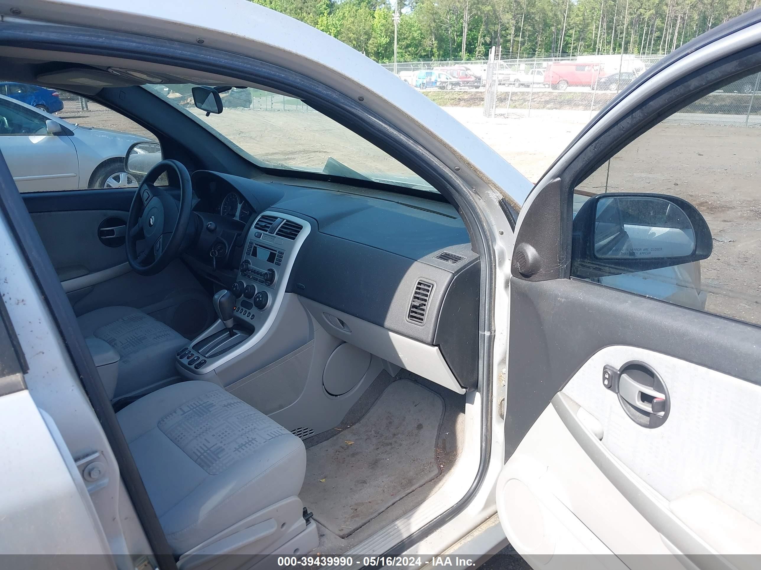 Photo 4 VIN: 2CNDL13F366116741 - CHEVROLET EQUINOX 