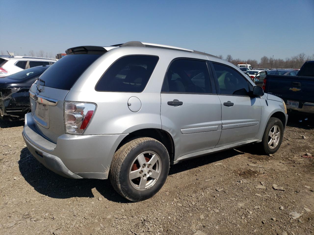 Photo 2 VIN: 2CNDL13F956133364 - CHEVROLET EQUINOX 