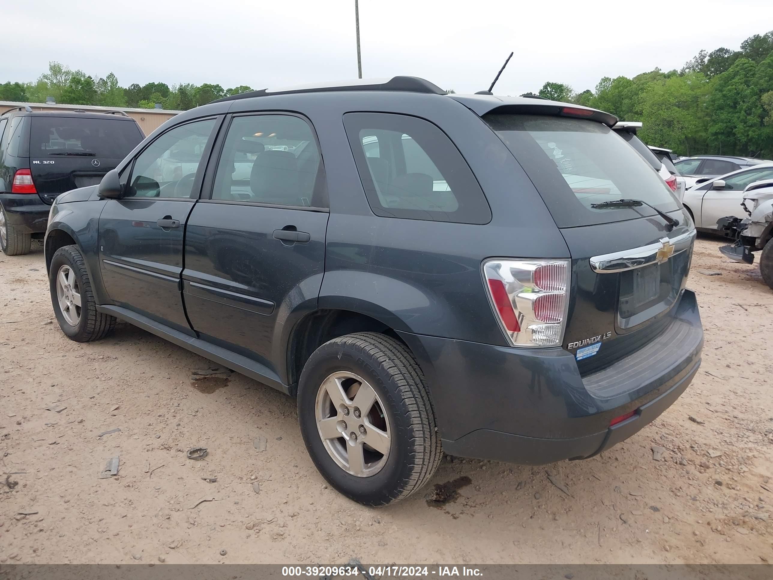 Photo 2 VIN: 2CNDL23F096237673 - CHEVROLET EQUINOX 