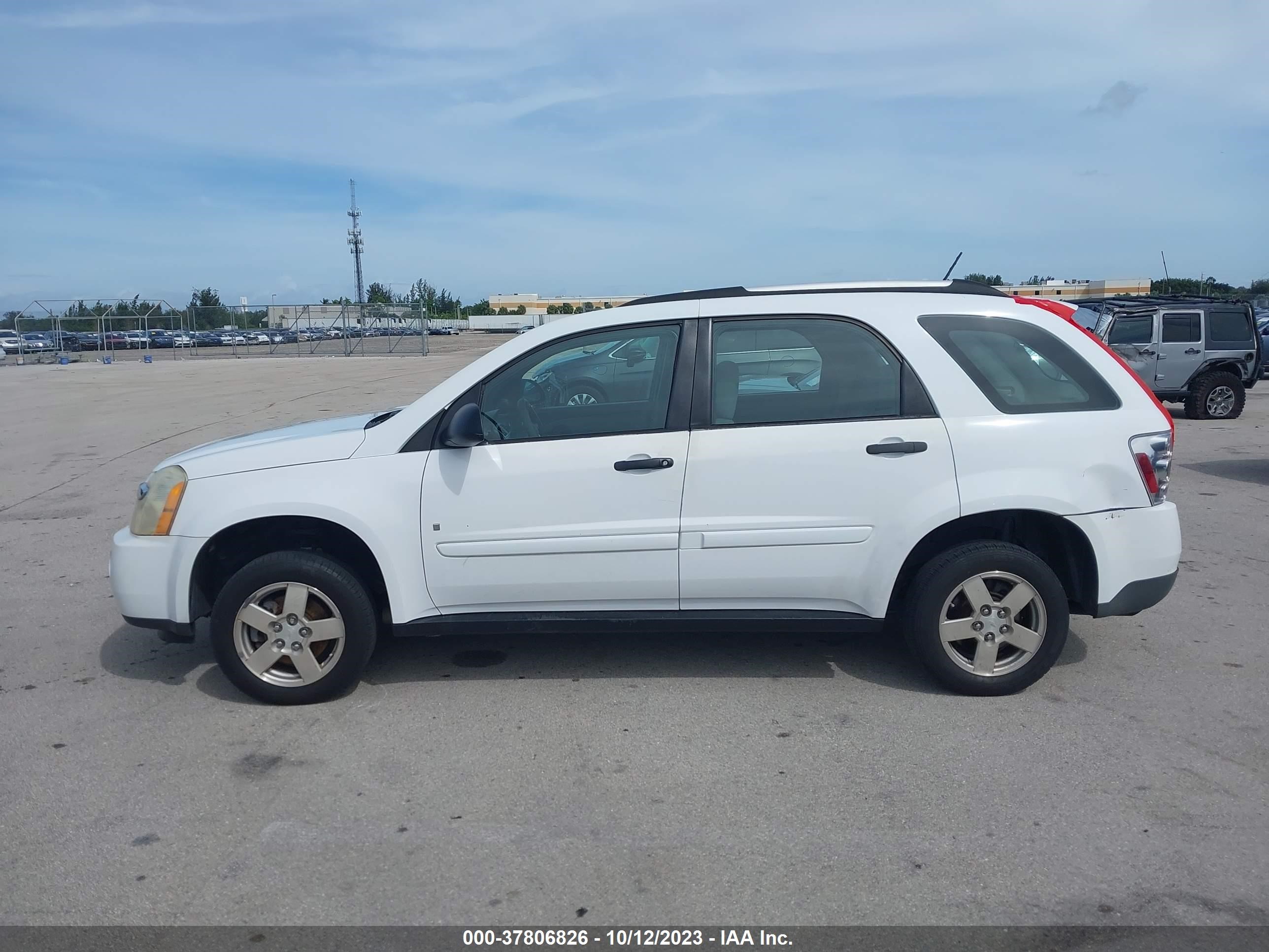 Photo 13 VIN: 2CNDL23F186064311 - CHEVROLET EQUINOX 