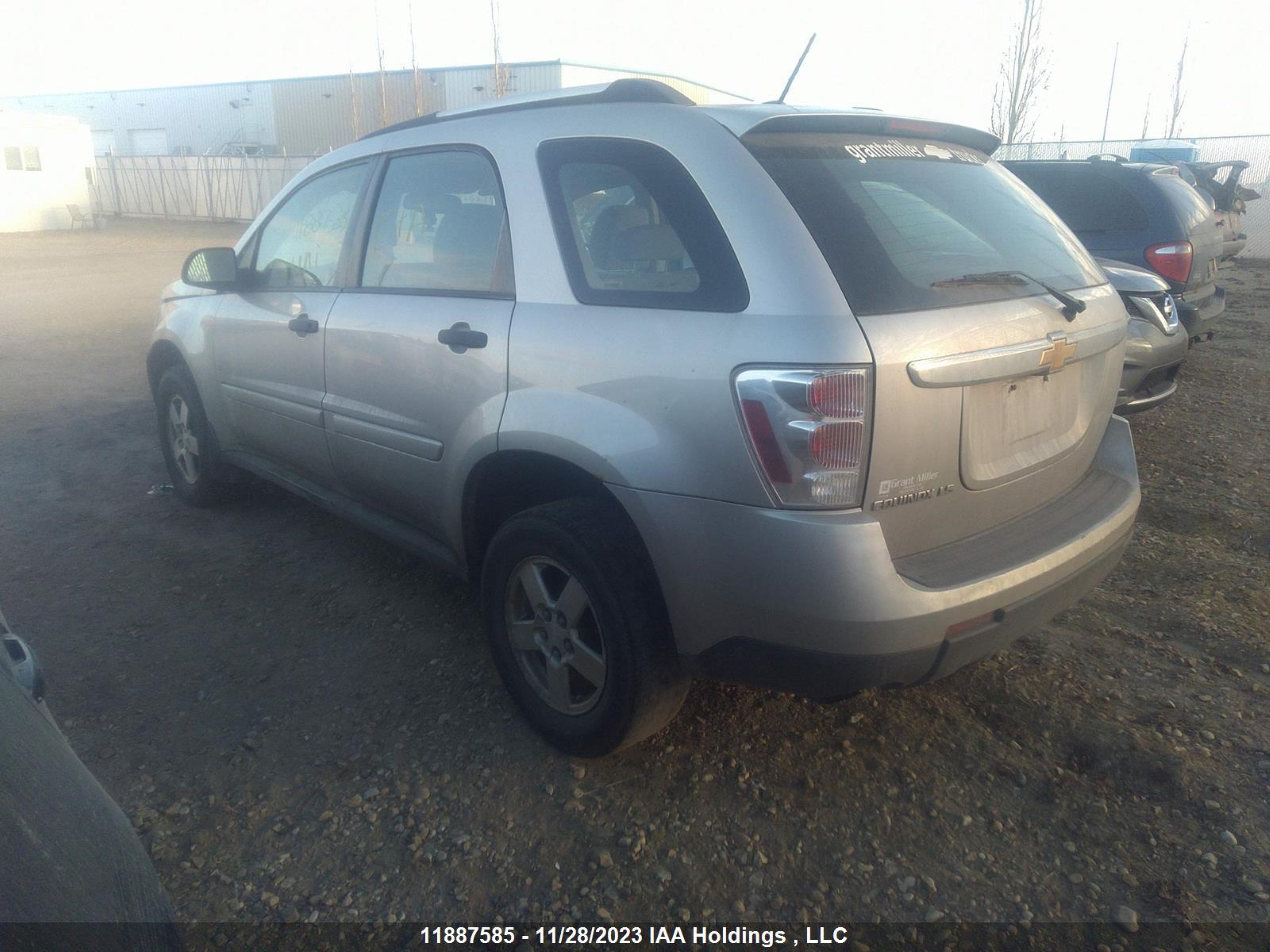 Photo 2 VIN: 2CNDL23F286281415 - CHEVROLET EQUINOX 