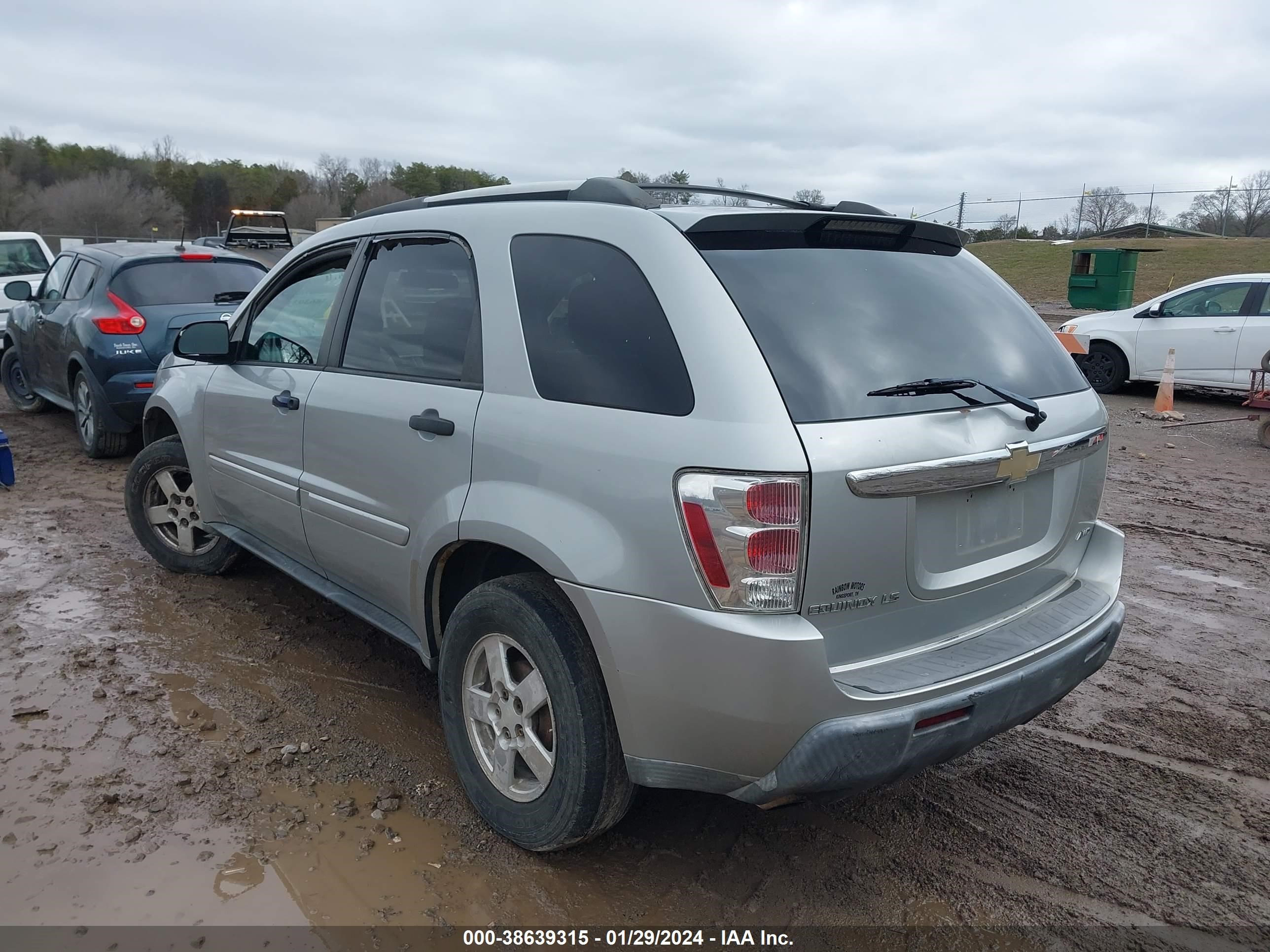 Photo 2 VIN: 2CNDL23FX56112819 - CHEVROLET EQUINOX 