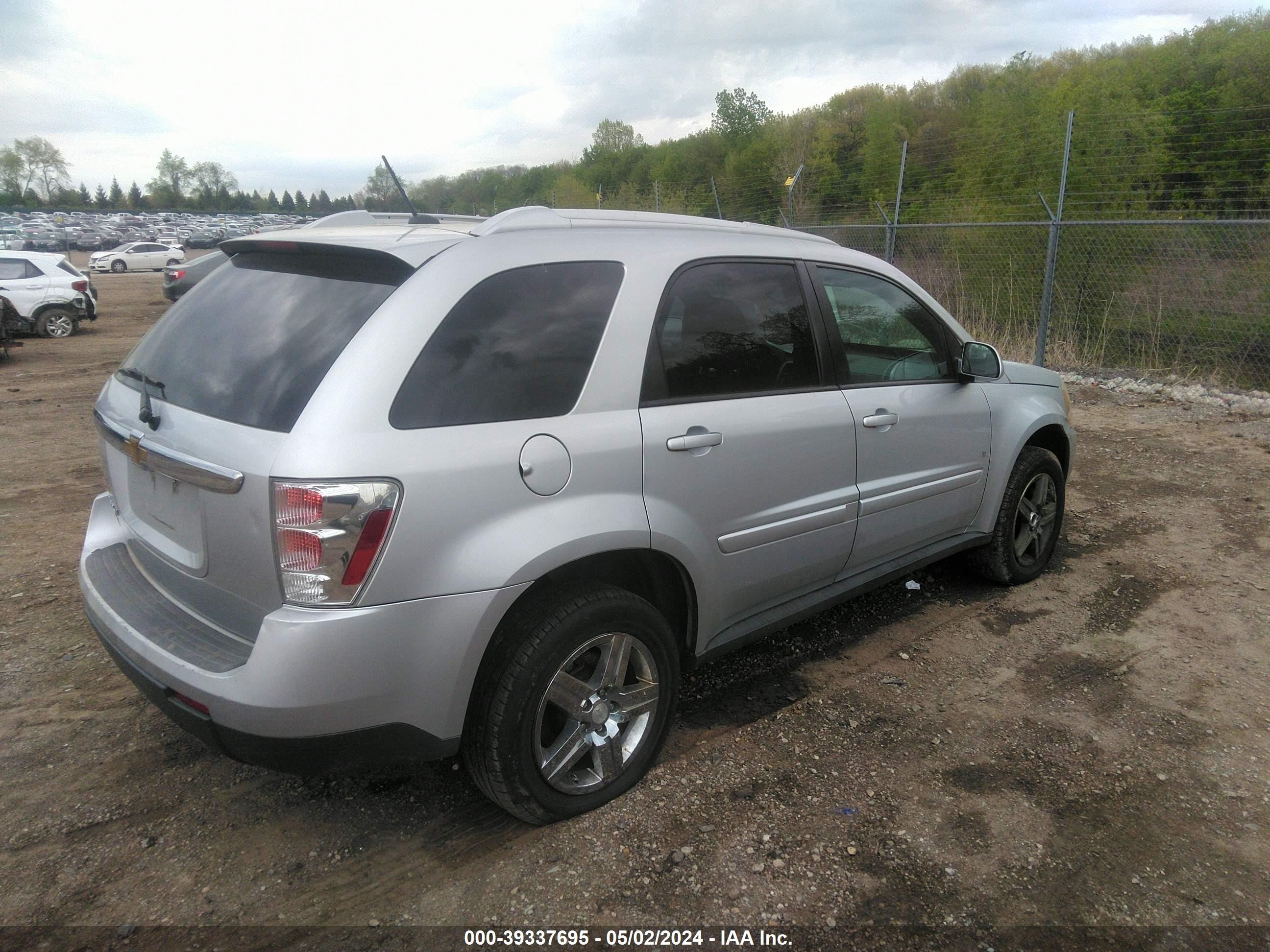 Photo 3 VIN: 2CNDL33FX96255216 - CHEVROLET EQUINOX 