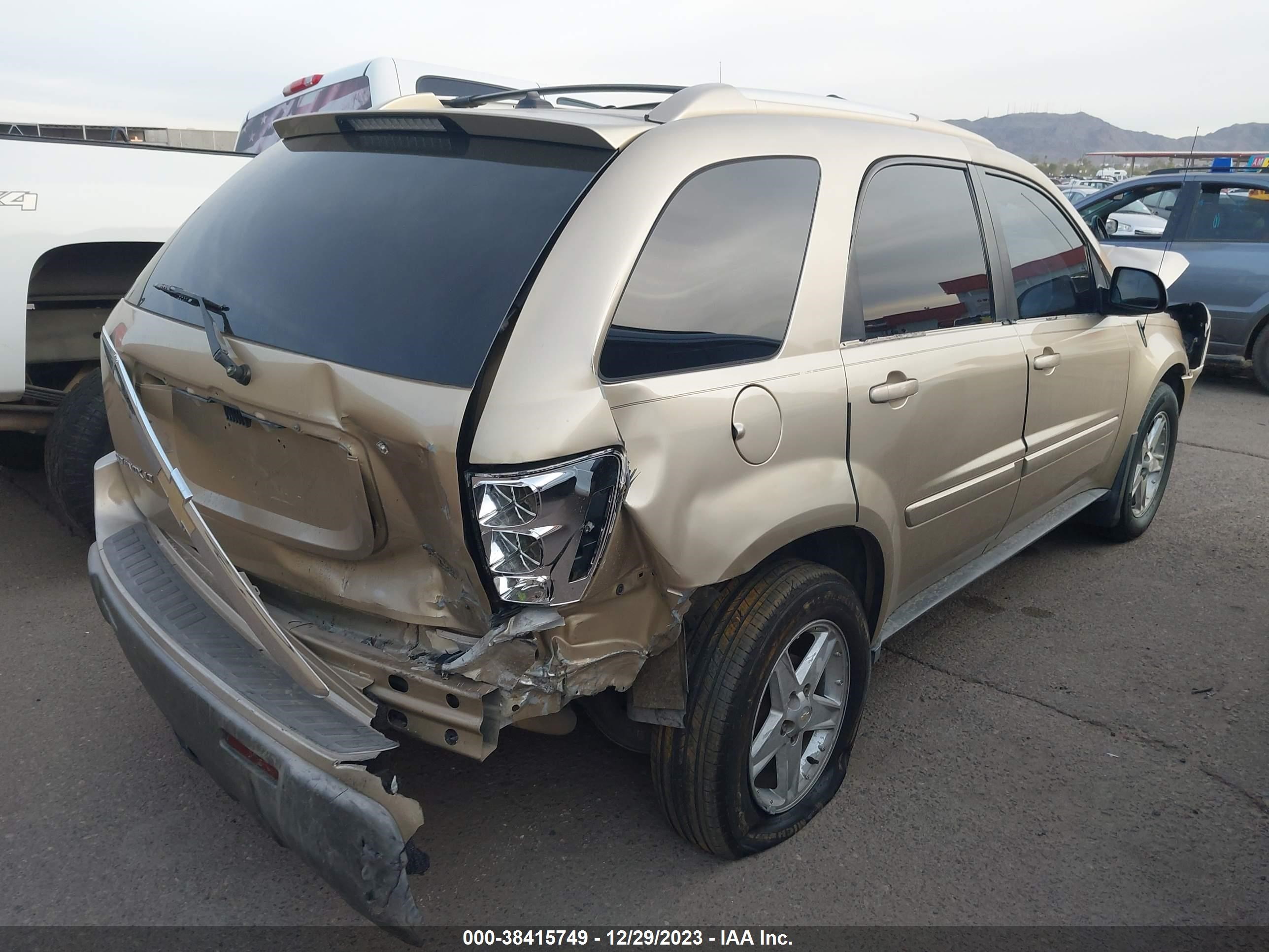 Photo 3 VIN: 2CNDL63F056004619 - CHEVROLET EQUINOX 