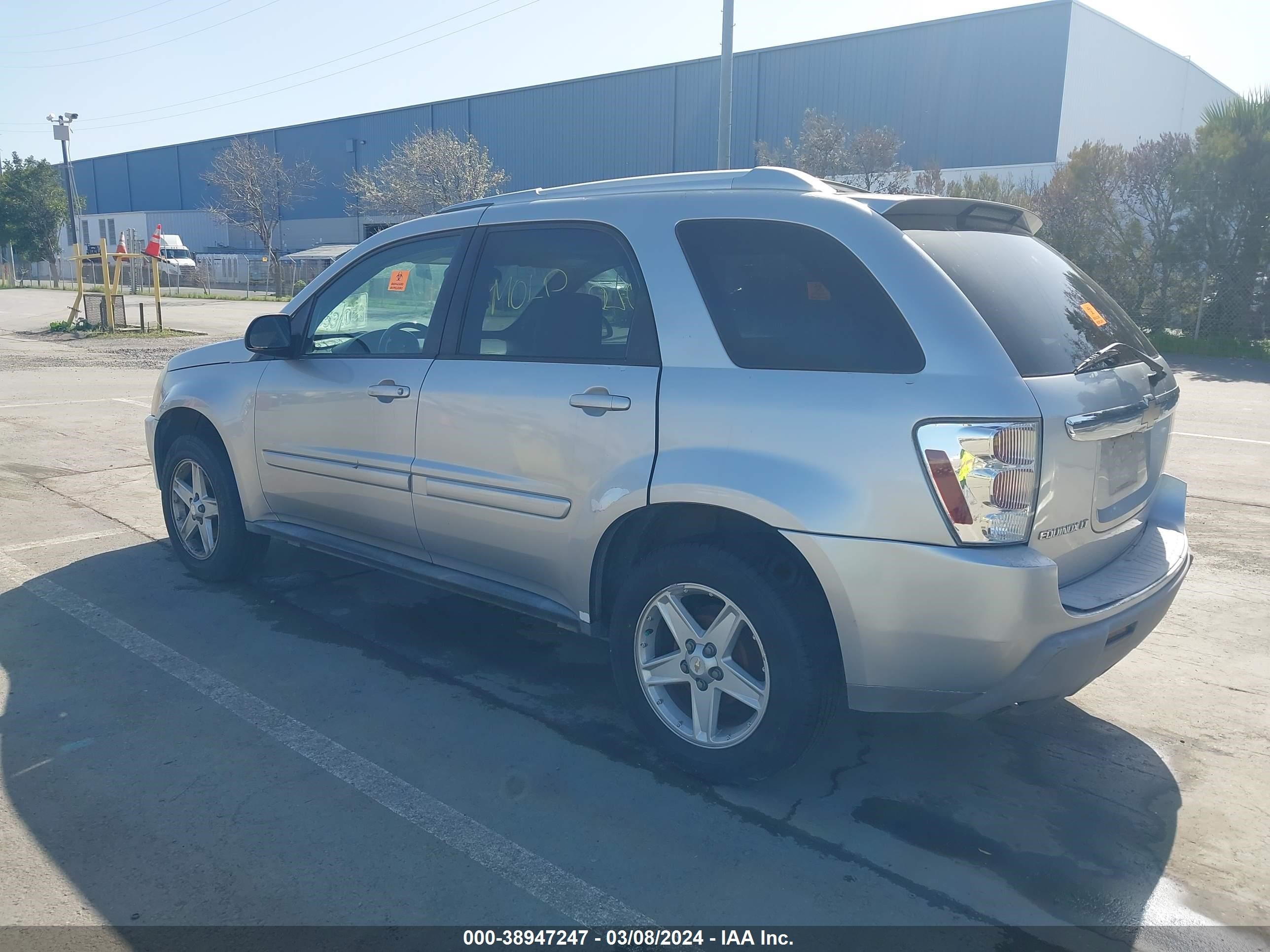 Photo 2 VIN: 2CNDL63F556000050 - CHEVROLET EQUINOX 