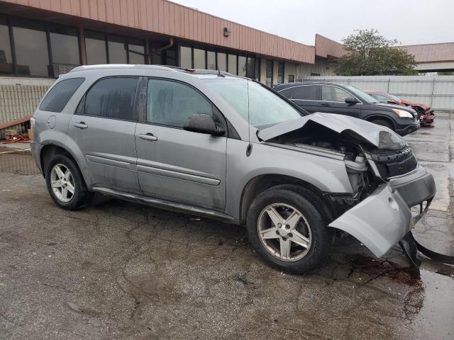 Photo 3 VIN: 2CNDL63F556155813 - CHEVROLET EQUINOX LT 