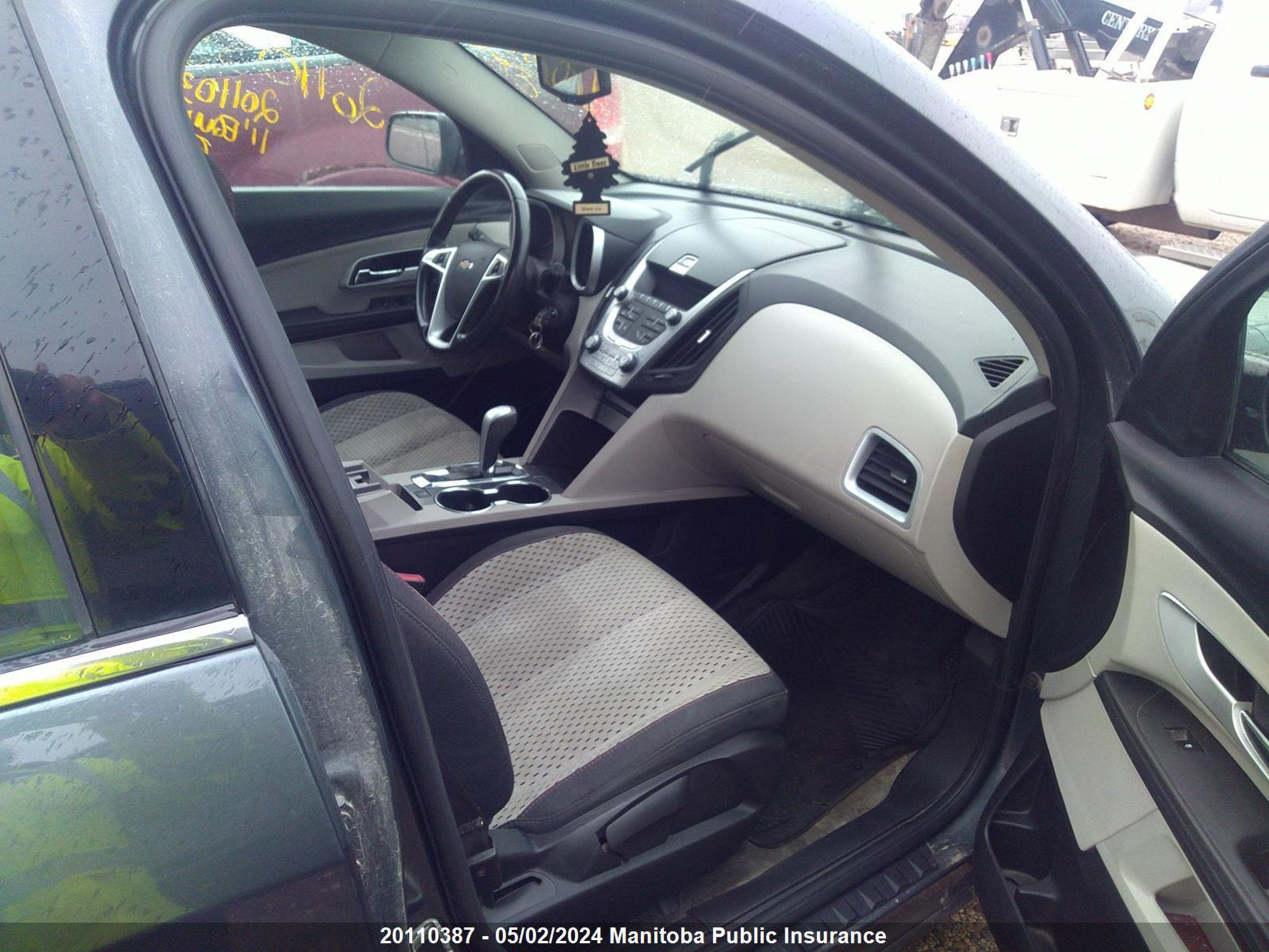 Photo 4 VIN: 2CNFLCEC0B6263858 - CHEVROLET EQUINOX 