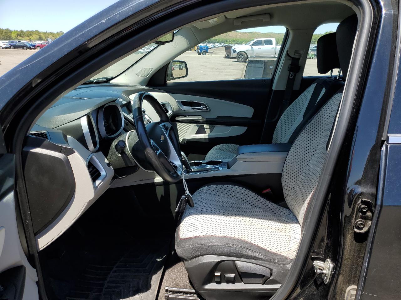 Photo 6 VIN: 2CNFLCEC4B6445823 - CHEVROLET EQUINOX 