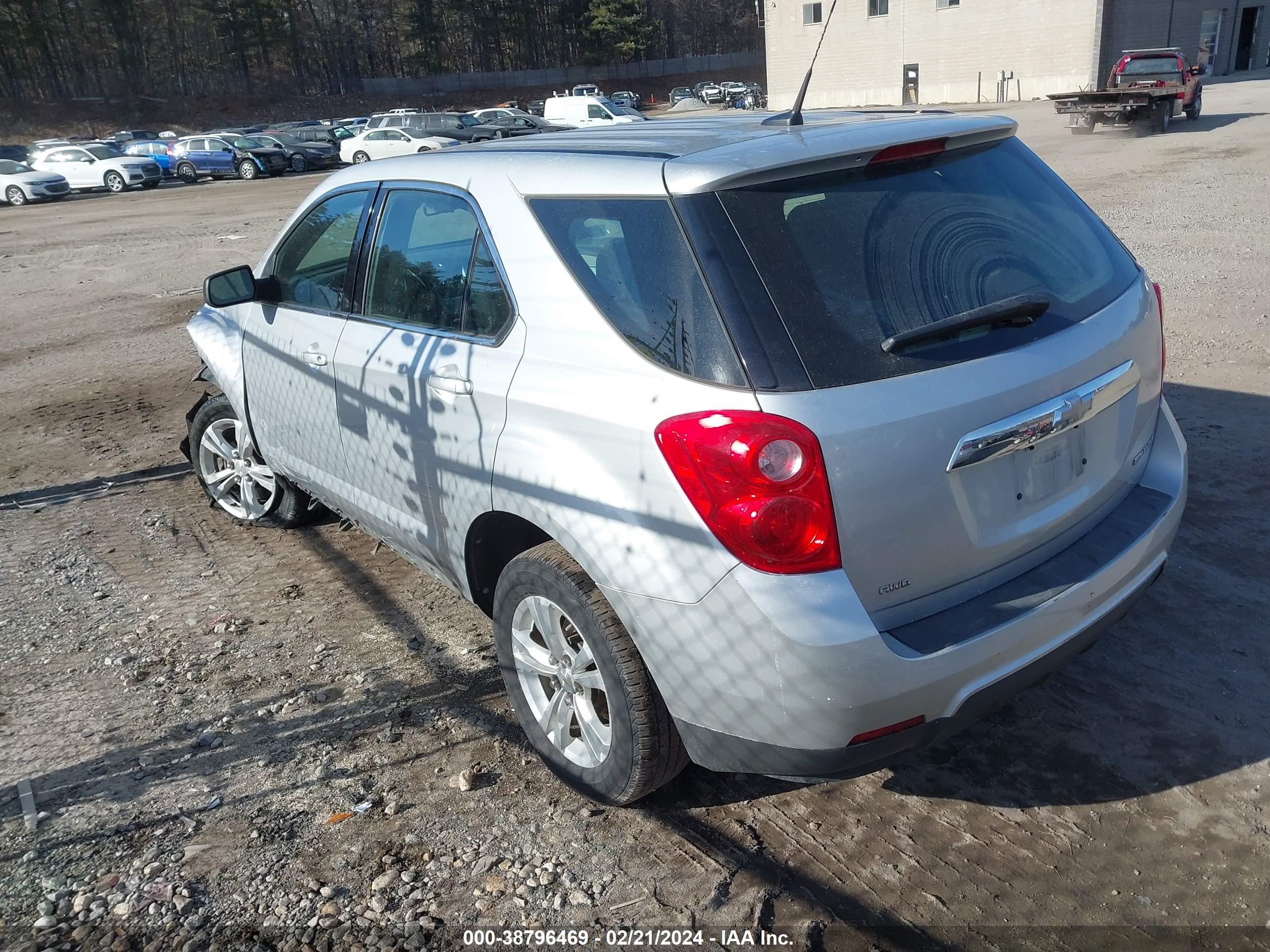 Photo 2 VIN: 2CNFLCEC4B6448947 - CHEVROLET EQUINOX 