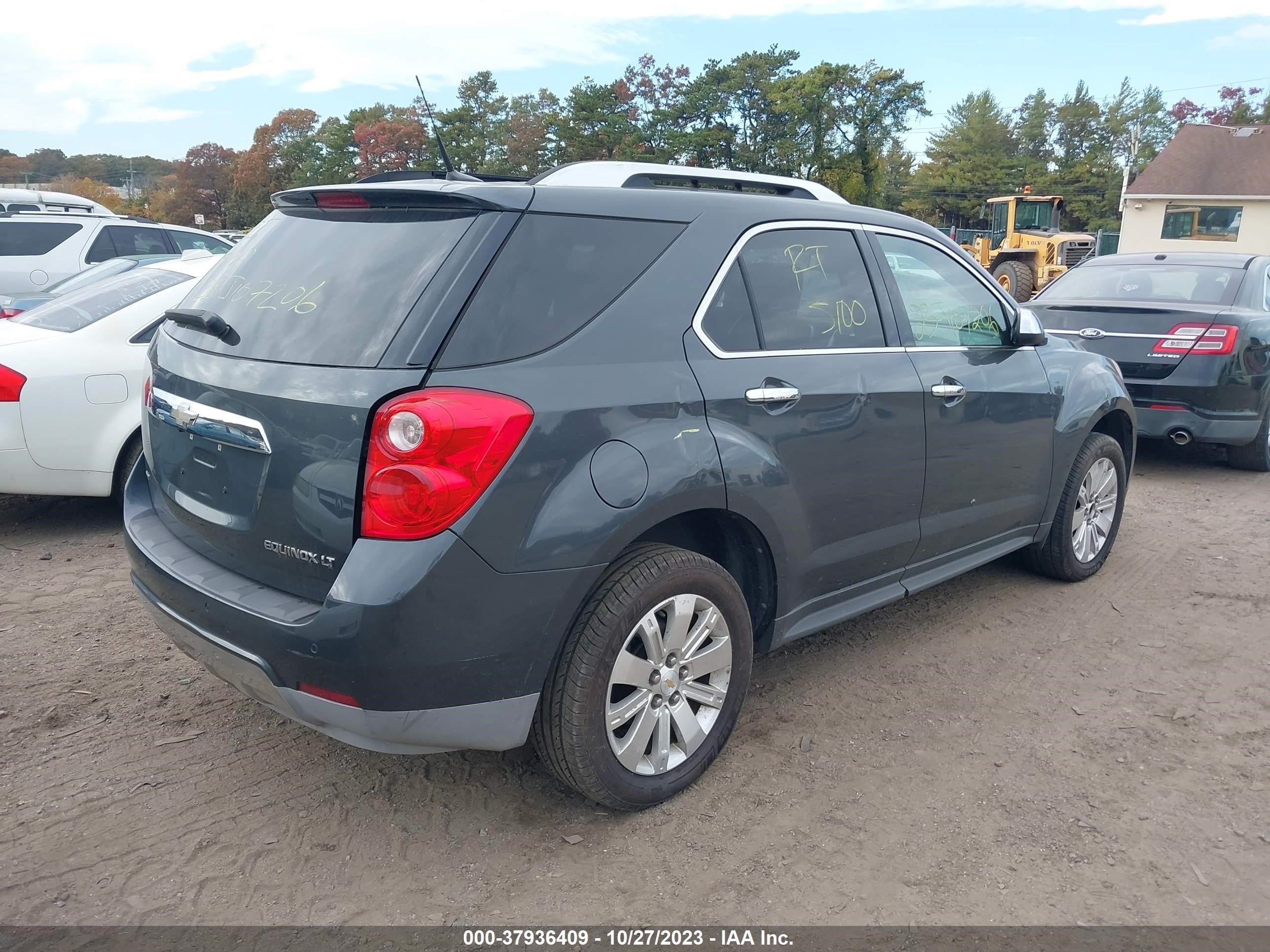 Photo 3 VIN: 2CNFLNEC4B6205263 - CHEVROLET EQUINOX 