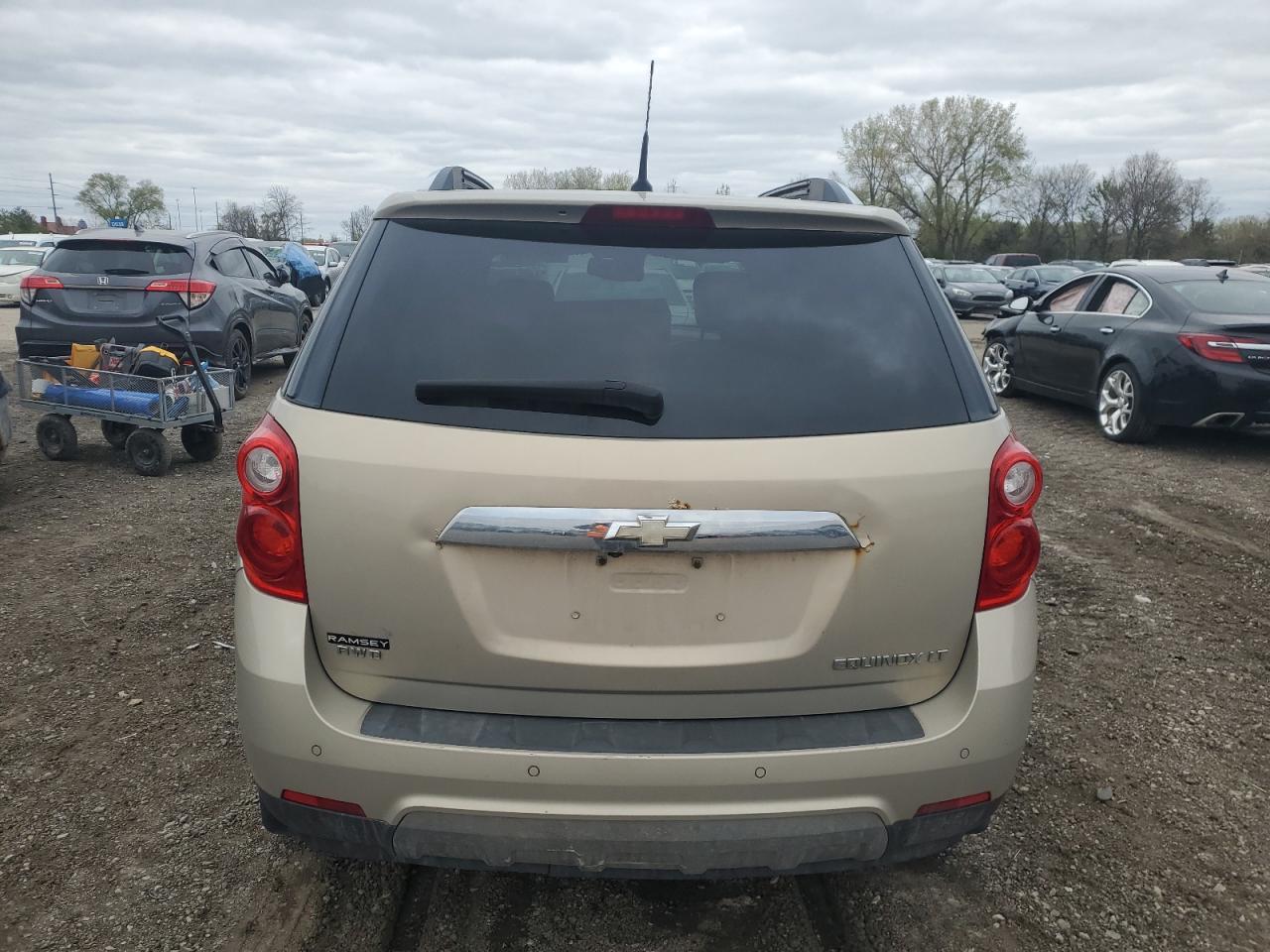 Photo 5 VIN: 2CNFLNEC8B6411539 - CHEVROLET EQUINOX 