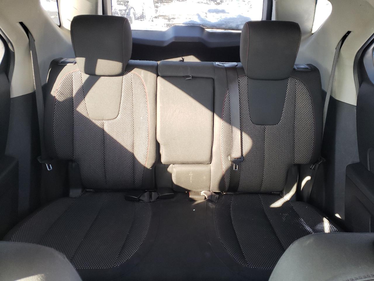 Photo 9 VIN: 2CNFLNEY2A6202307 - CHEVROLET EQUINOX 