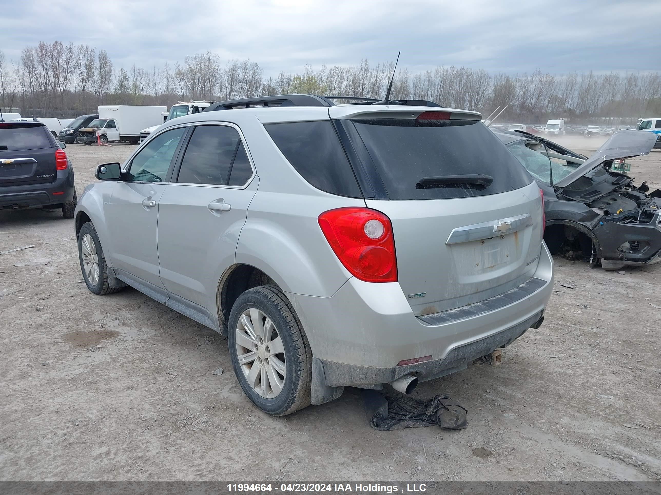 Photo 2 VIN: 2CNFLPE58B6329923 - CHEVROLET EQUINOX 