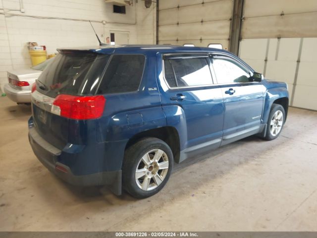 Photo 3 VIN: 2CTALBEW1A6402465 - GMC TERRAIN 