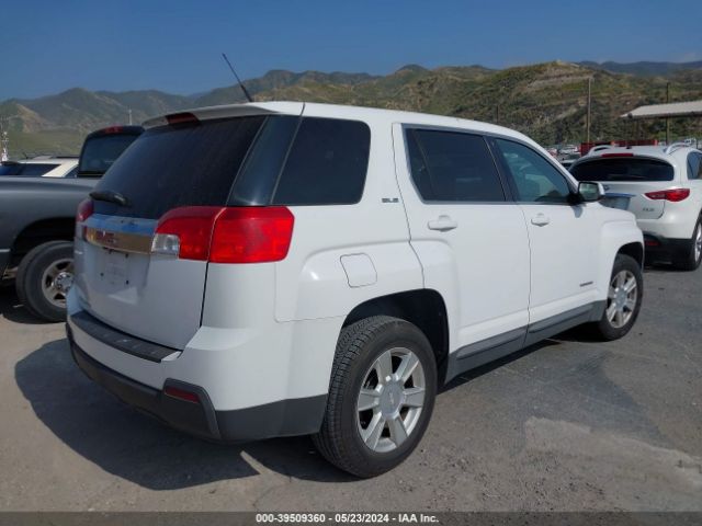 Photo 3 VIN: 2CTALBEW3A6290817 - GMC TERRAIN 