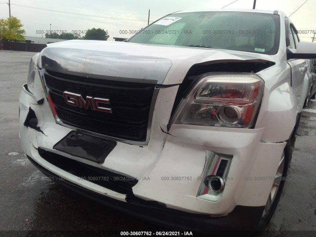 Photo 5 VIN: 2CTALBEW3A6331883 - GMC TERRAIN 