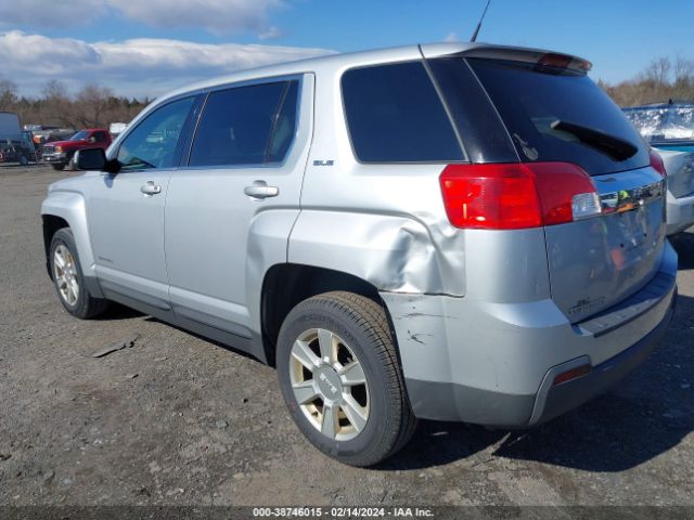 Photo 2 VIN: 2CTALBEW6A6242082 - GMC TERRAIN 