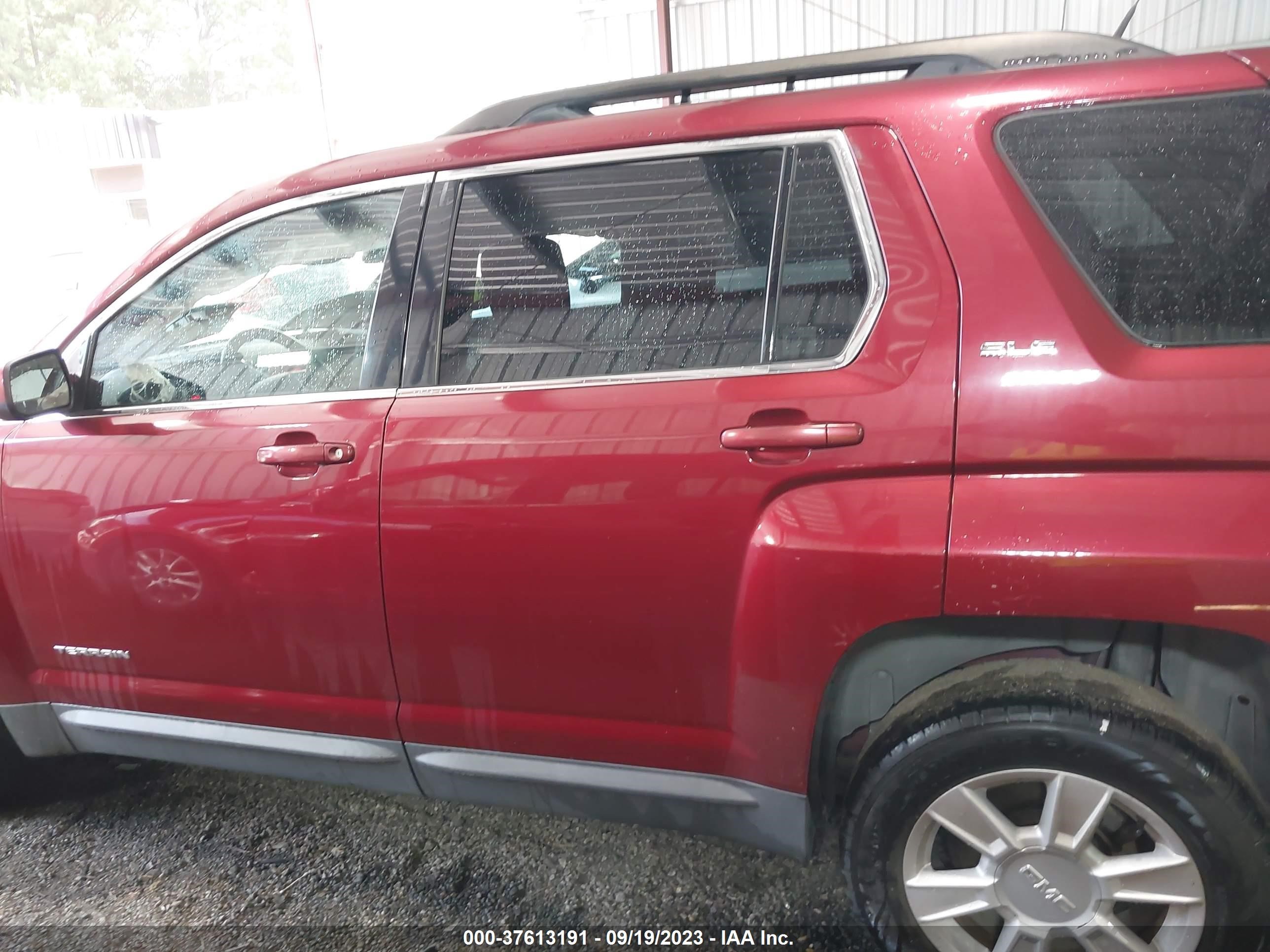 Photo 13 VIN: 2CTALDEW2A6301219 - GMC TERRAIN 