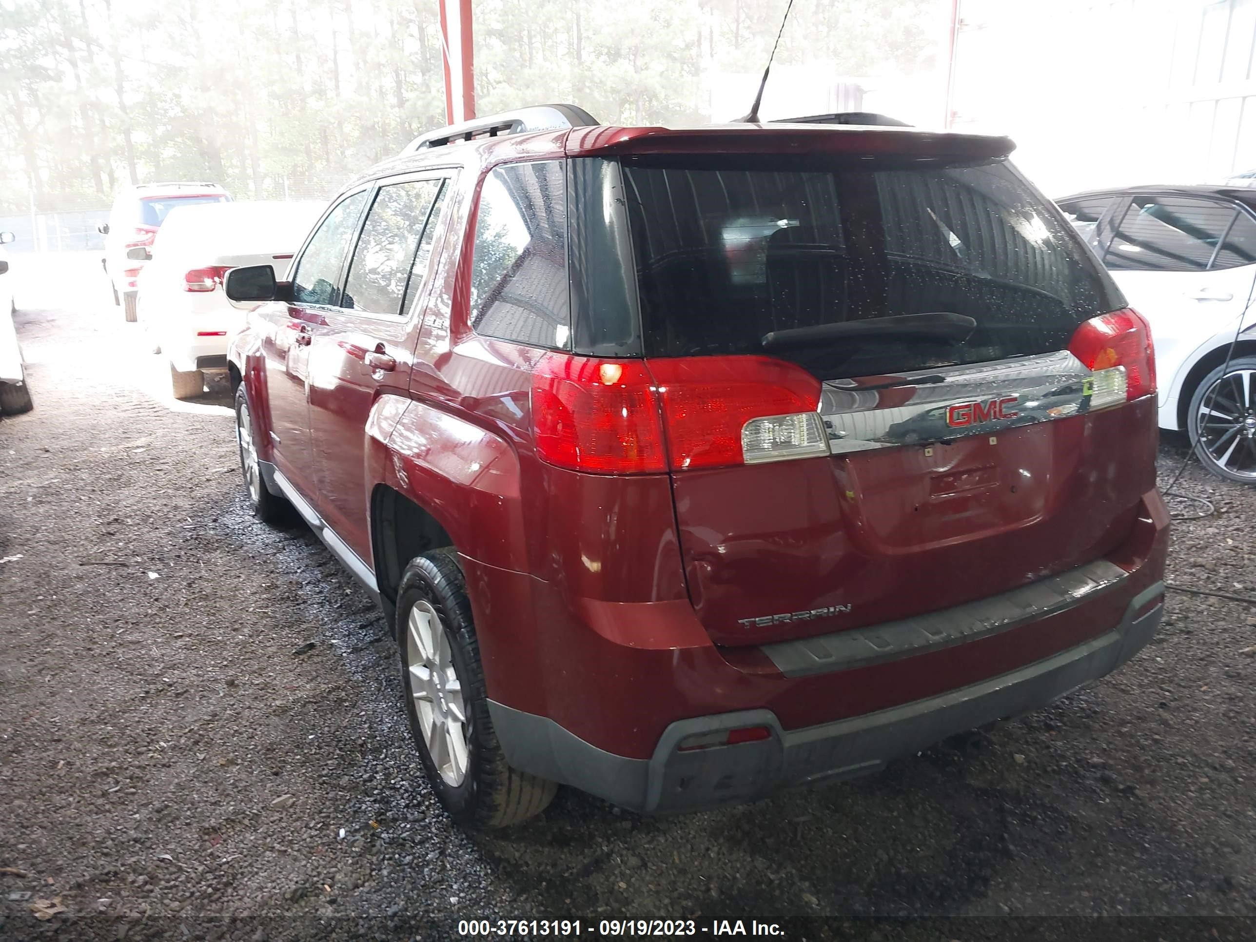 Photo 2 VIN: 2CTALDEW2A6301219 - GMC TERRAIN 