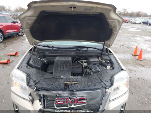 Photo 9 VIN: 2CTALDEW5A6343030 - GMC TERRAIN 