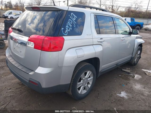 Photo 3 VIN: 2CTALDEW9A6319250 - GMC TERRAIN 