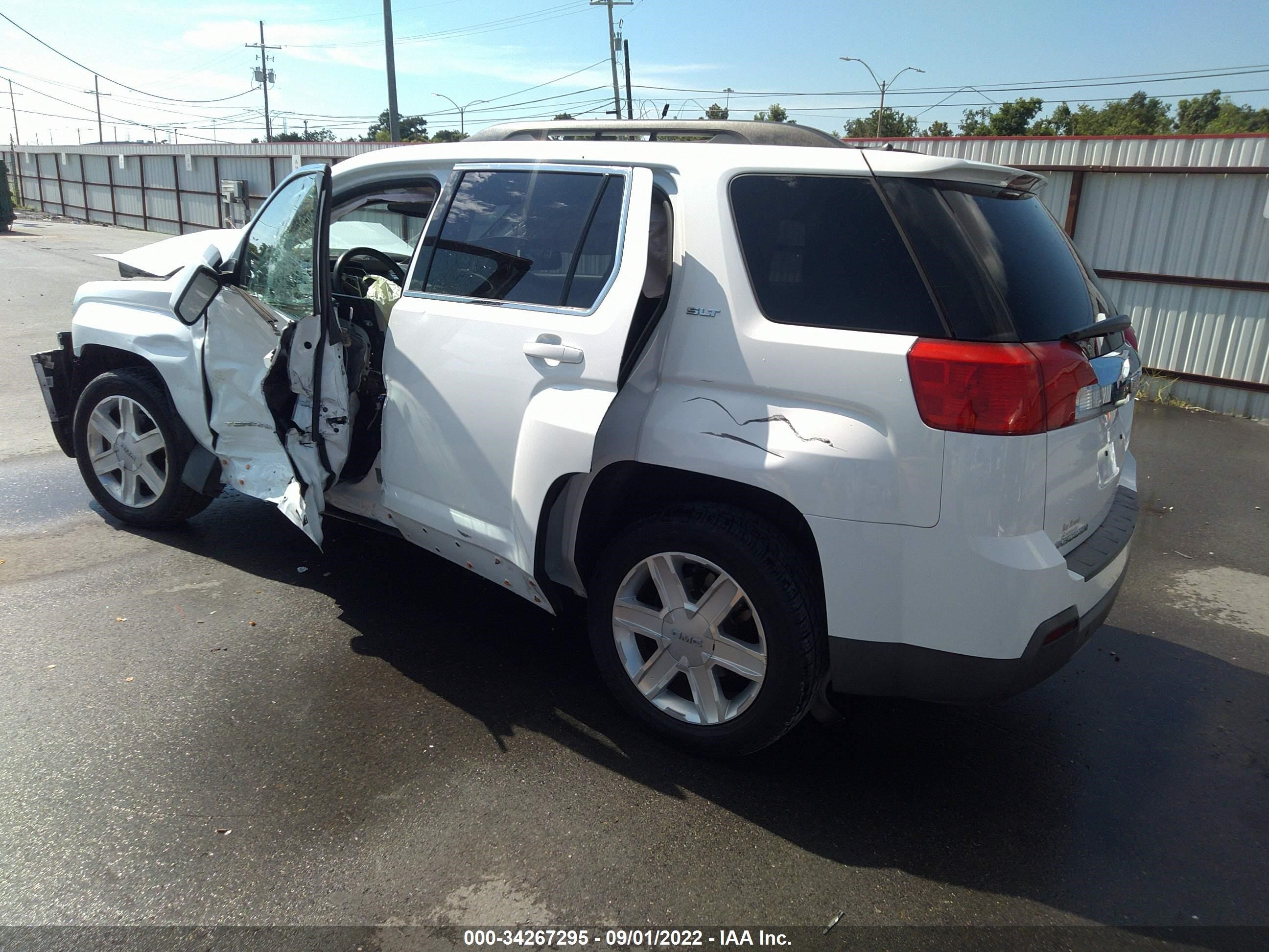 Photo 2 VIN: 2CTALFEW9A6267534 - GMC TERRAIN 