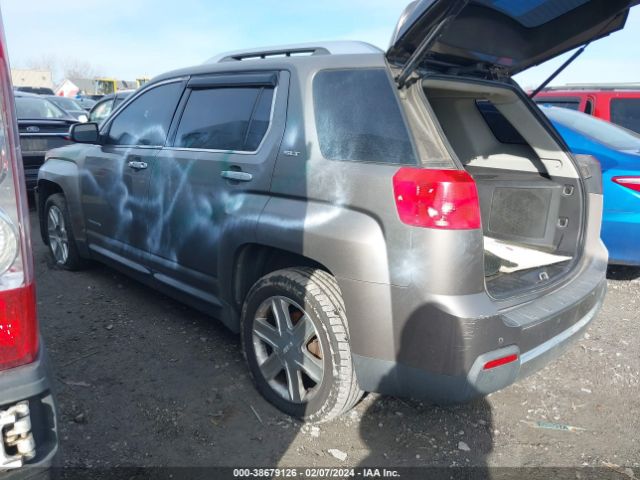 Photo 2 VIN: 2CTALHEW1A6401853 - GMC TERRAIN 