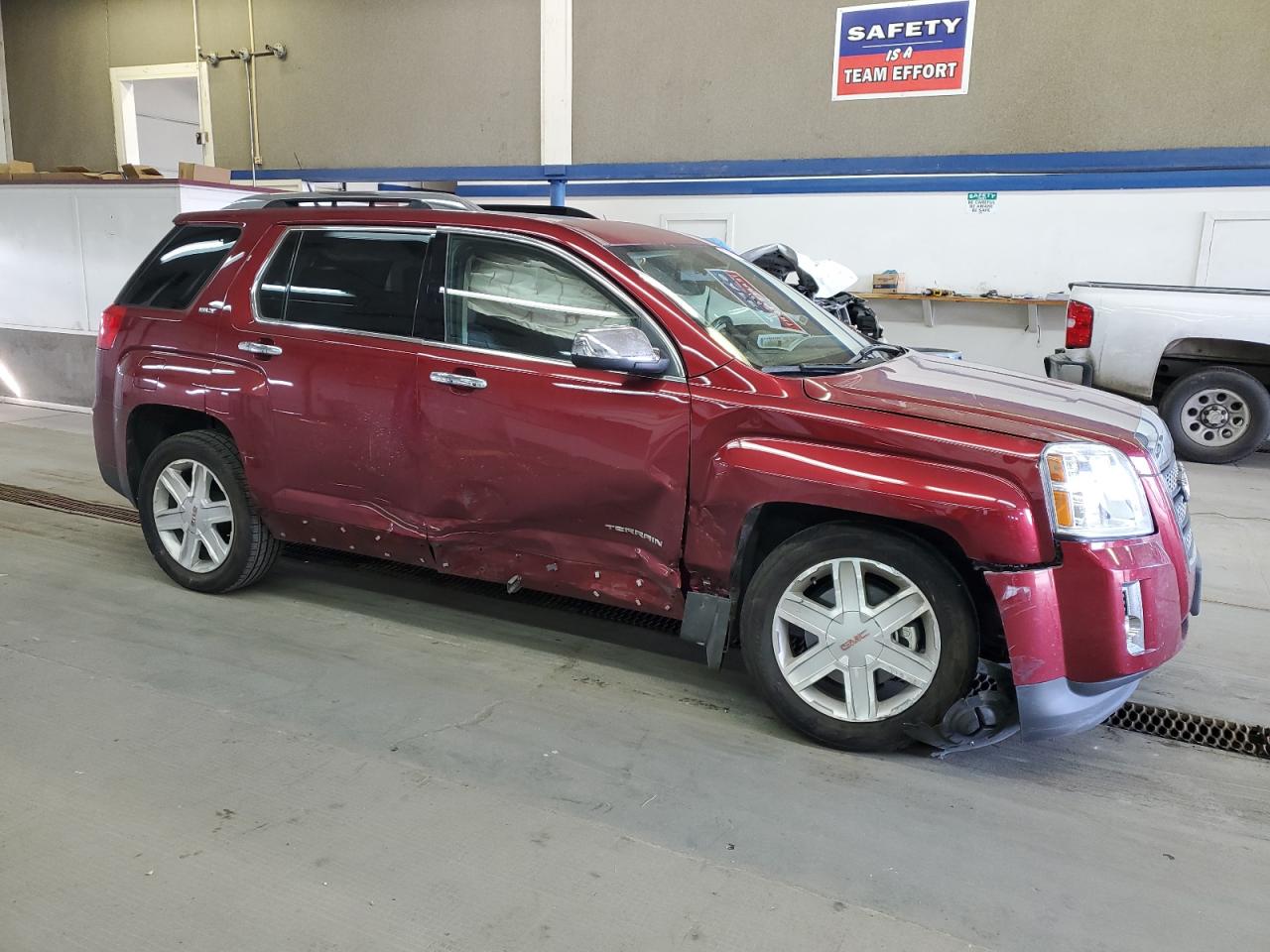 Photo 3 VIN: 2CTALHEW2A6337158 - GMC TERRAIN 