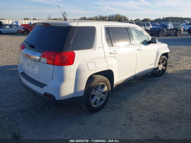 Photo 3 VIN: 2CTALMEC1B6233194 - GMC TERRAIN 