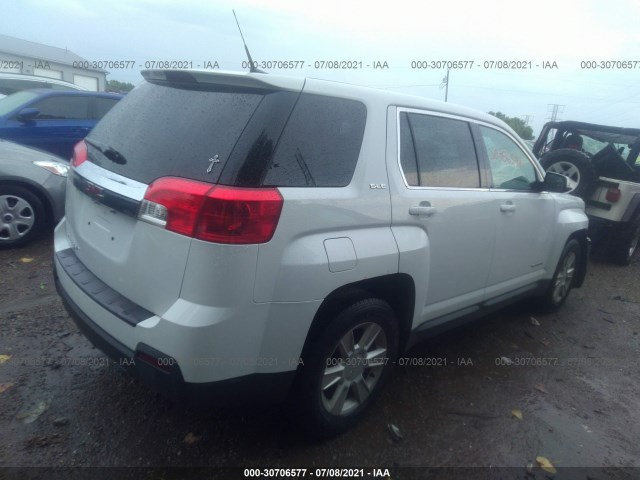 Photo 3 VIN: 2CTALMEC1B6239125 - GMC TERRAIN 