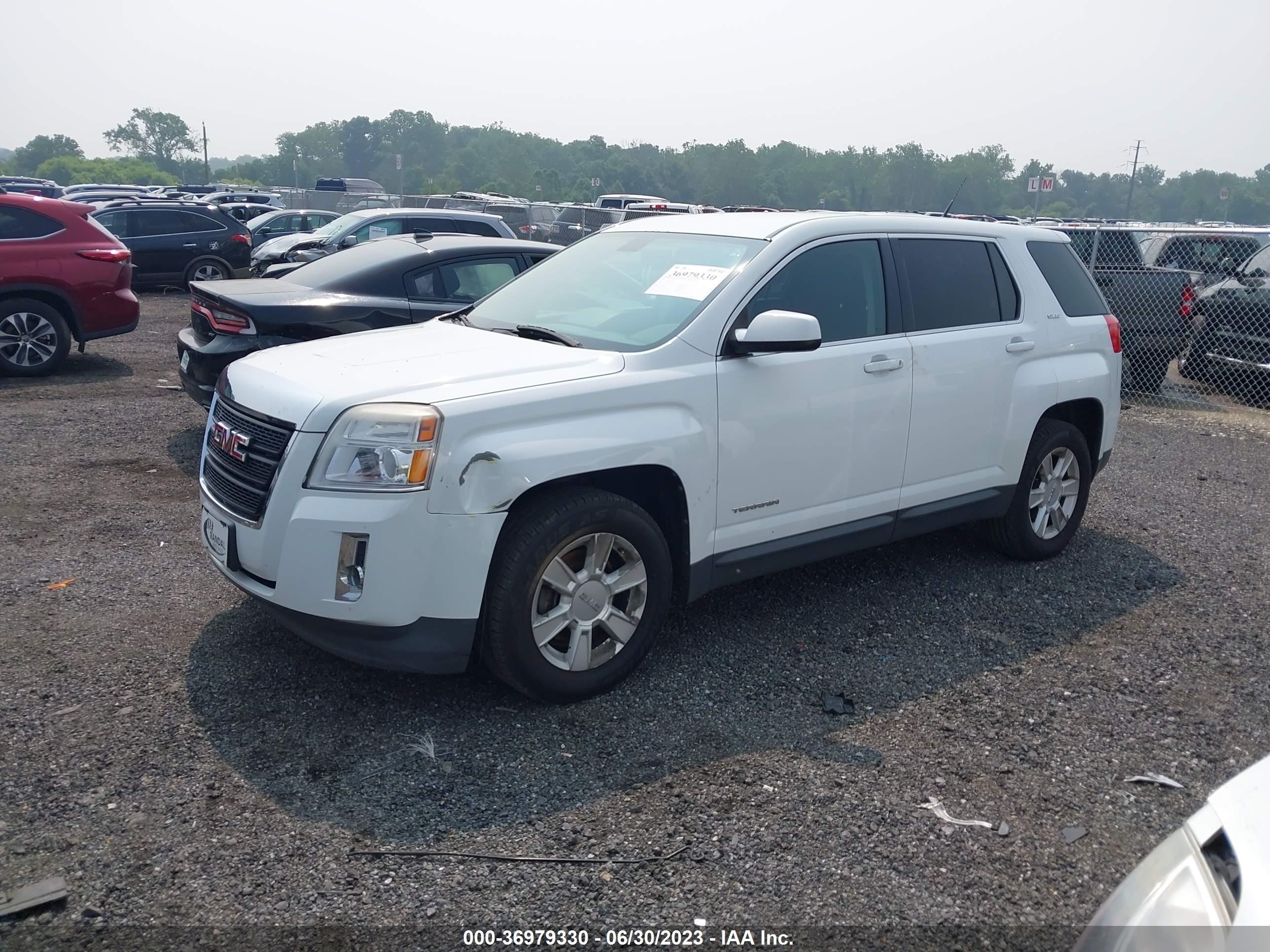 Photo 1 VIN: 2CTALMEC2B6477548 - GMC TERRAIN 