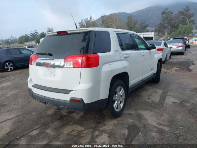 Photo 3 VIN: 2CTALMEC8B6291738 - GMC TERRAIN 