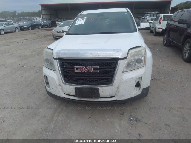 Photo 5 VIN: 2CTALMECXB6380002 - GMC TERRAIN 