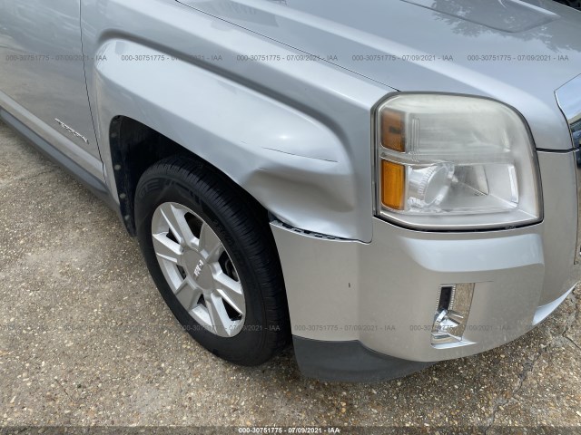 Photo 5 VIN: 2CTALMECXB6458990 - GMC TERRAIN 