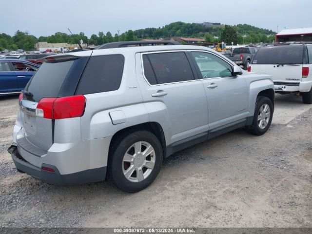 Photo 3 VIN: 2CTALSEC3B6207281 - GMC TERRAIN 