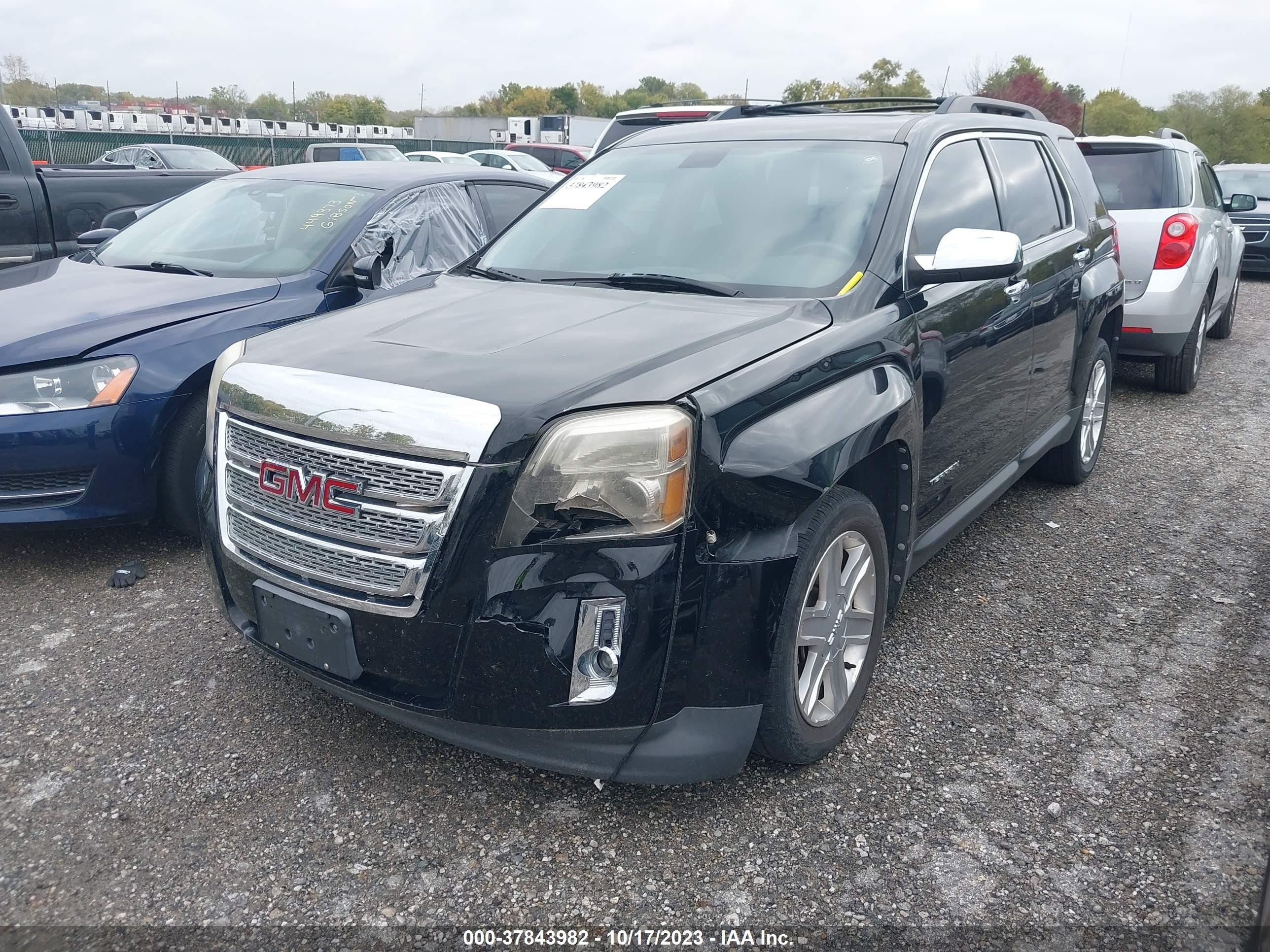 Photo 1 VIN: 2CTALSEC6B6243028 - GMC TERRAIN 