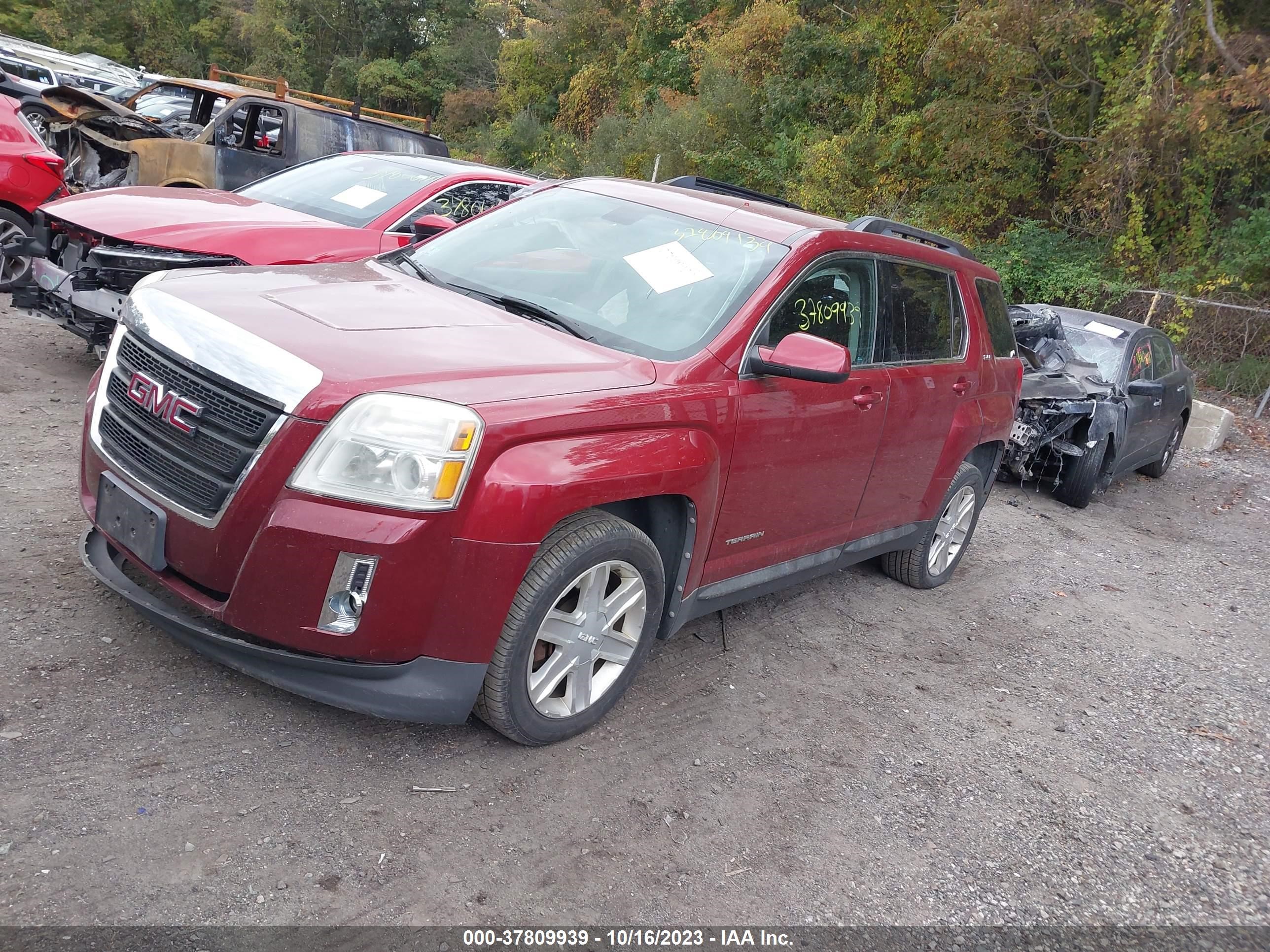 Photo 1 VIN: 2CTALSEC7B6375134 - GMC TERRAIN 