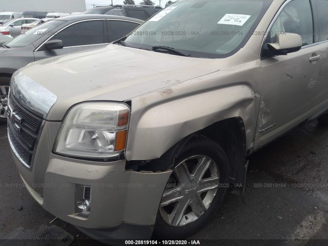 Photo 5 VIN: 2CTALUEC4B6265217 - GMC TERRAIN 