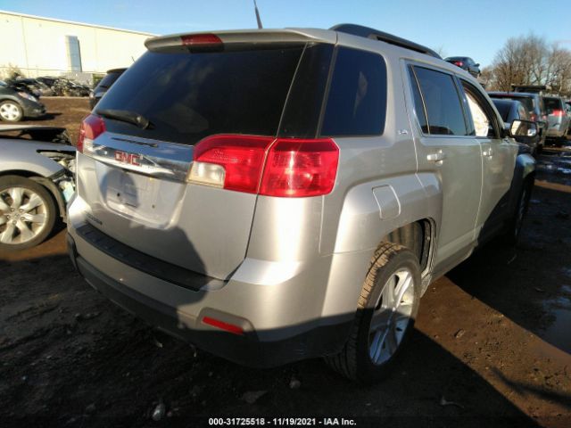 Photo 3 VIN: 2CTALUEC5B6441370 - GMC TERRAIN 