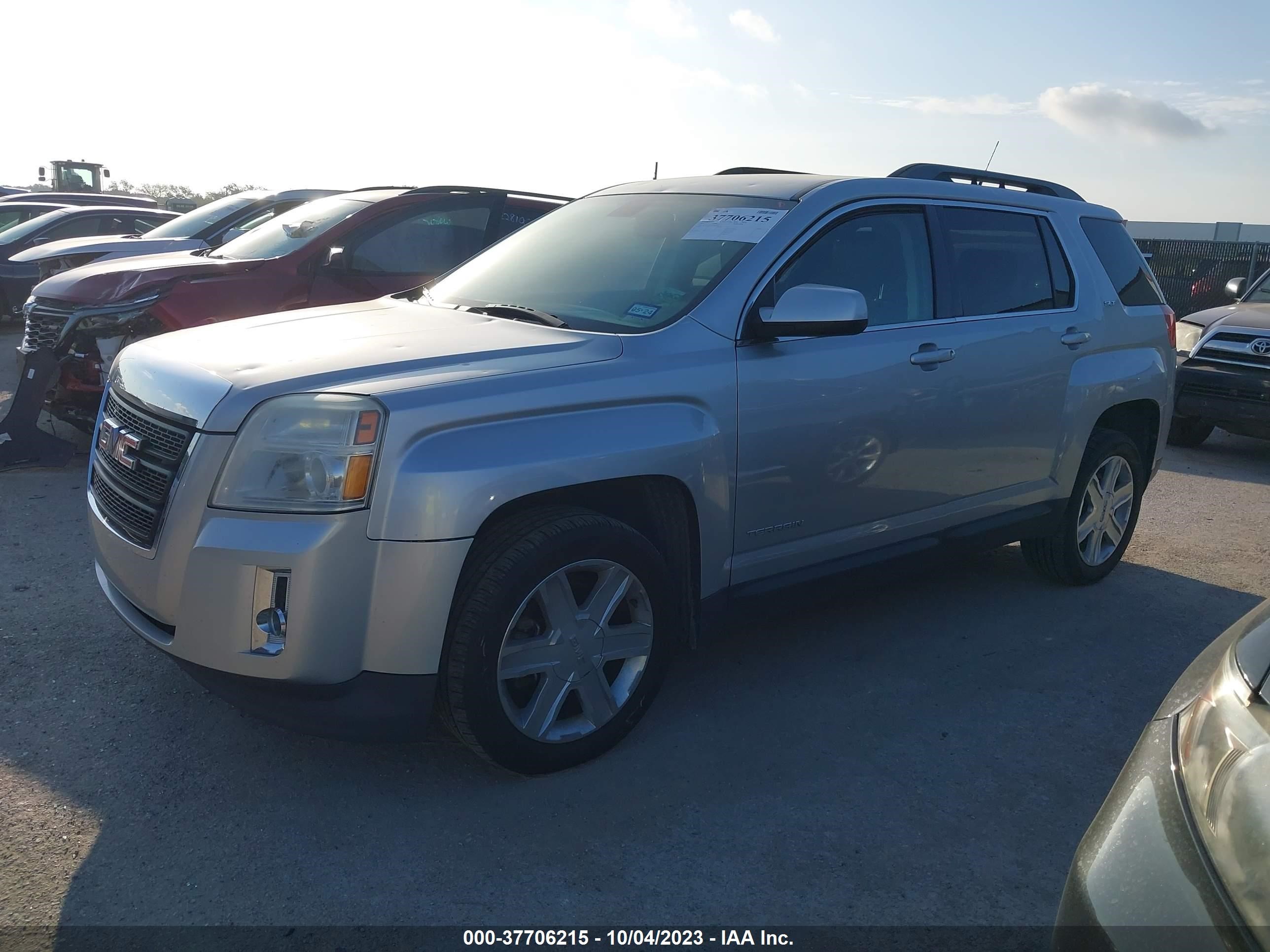 Photo 1 VIN: 2CTALUEC5B6454524 - GMC TERRAIN 