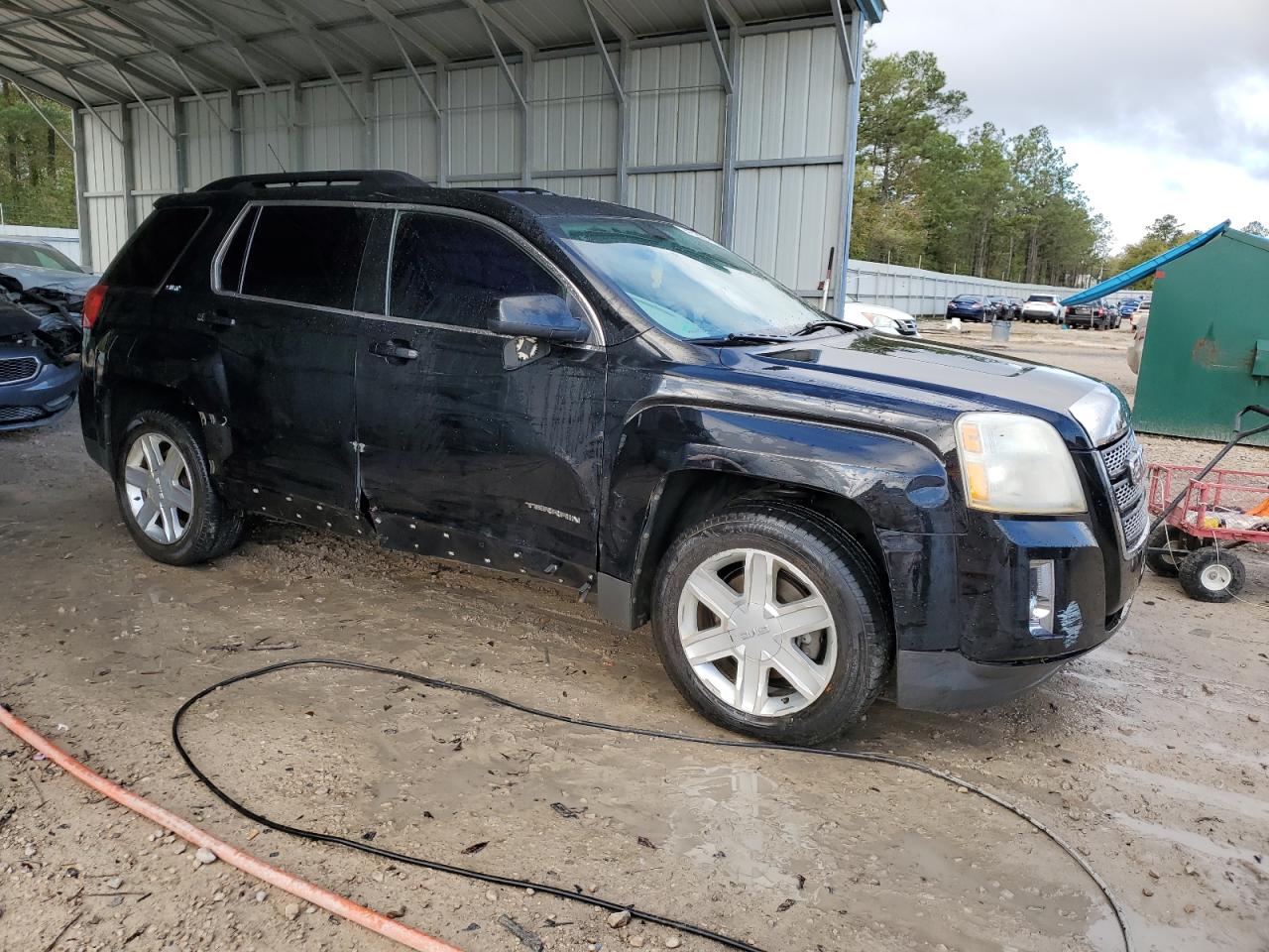 Photo 3 VIN: 2CTALUEC6B6351855 - GMC TERRAIN 