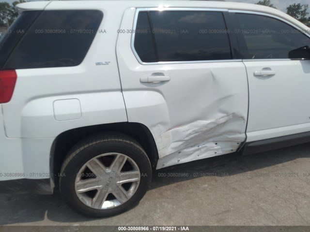 Photo 5 VIN: 2CTALUEC7B6371094 - GMC TERRAIN 