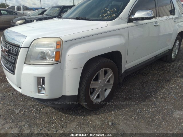 Photo 5 VIN: 2CTALWEC1B6336837 - GMC TERRAIN 