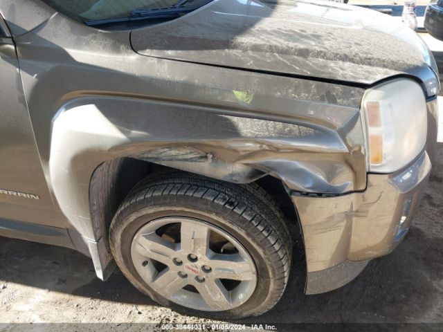 Photo 5 VIN: 2CTALWEC7B6464080 - GMC TERRAIN 