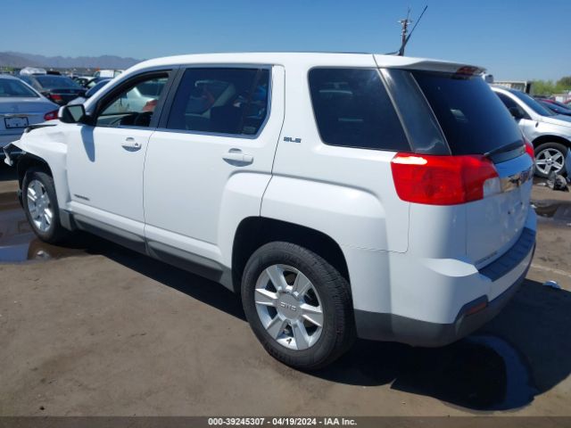 Photo 2 VIN: 2CTFLCEW3A6320216 - GMC TERRAIN 