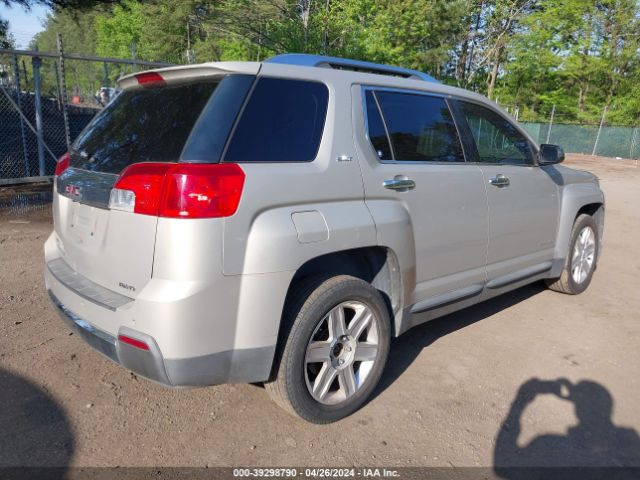 Photo 3 VIN: 2CTFLJEW9A6339518 - GMC TERRAIN 