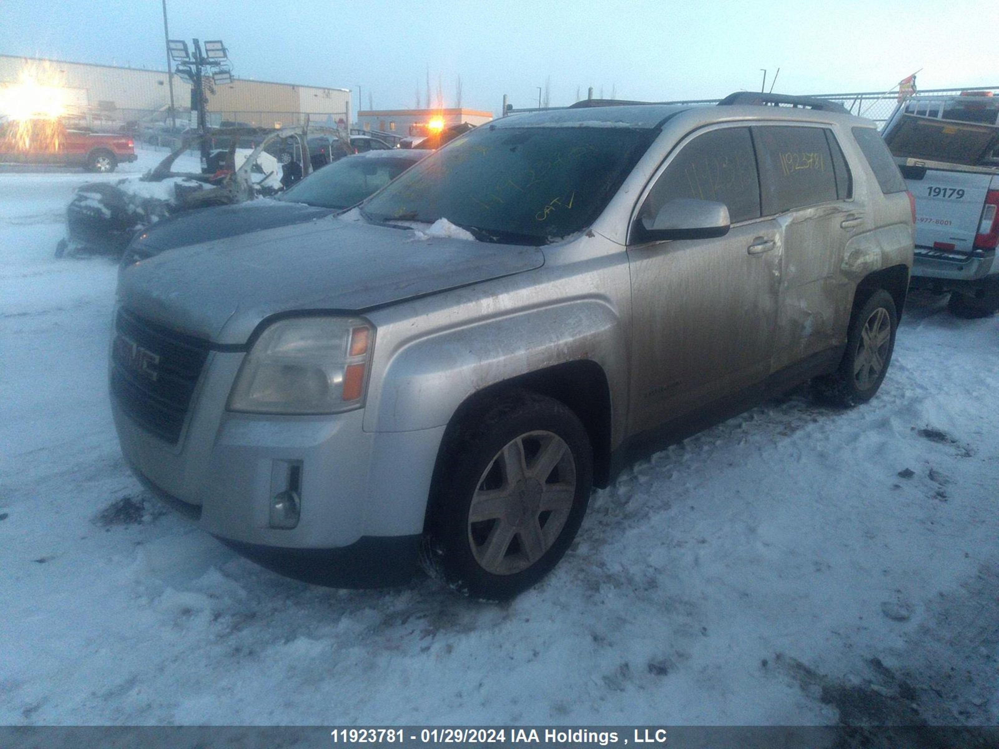 Photo 1 VIN: 2CTFLTE50B6330193 - GMC TERRAIN 