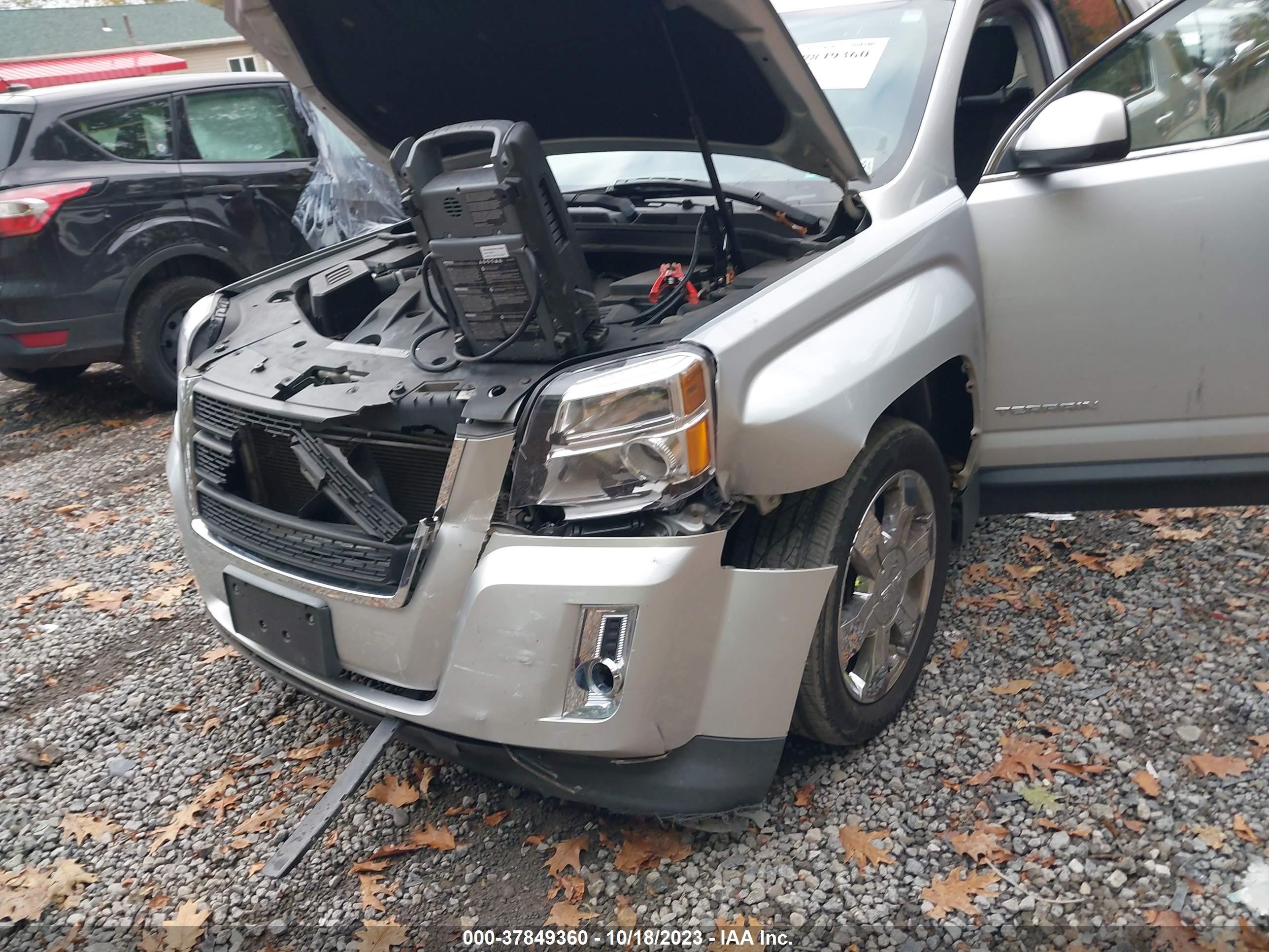 Photo 11 VIN: 2CTFLTE55B6263462 - GMC TERRAIN 