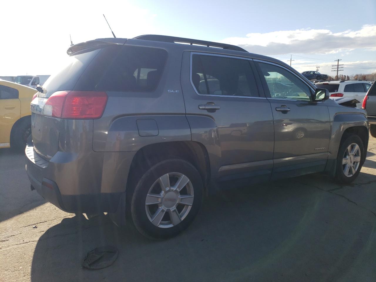 Photo 2 VIN: 2CTFLTECXB6368366 - GMC TERRAIN 